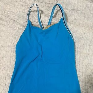 Lulu Lemon size 4 tank top with built-in bra